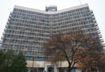 В Бустоне реконструируют гостиницу «Худжанд»